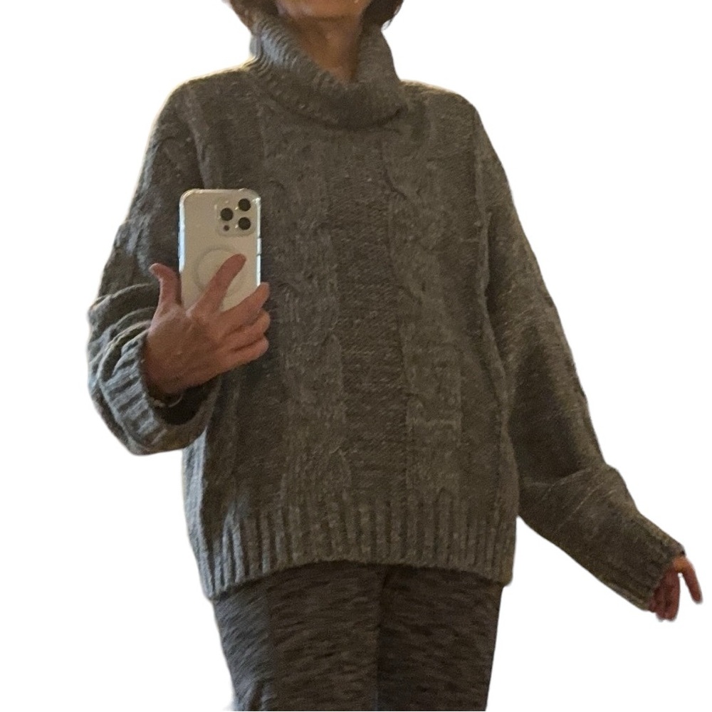 Cozy oversized grey cable sweater